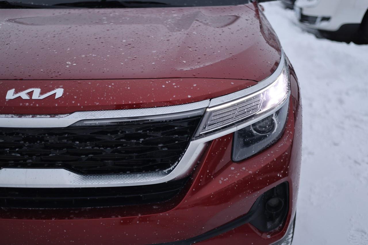 2023 Kia Seltos EX FWD Photo