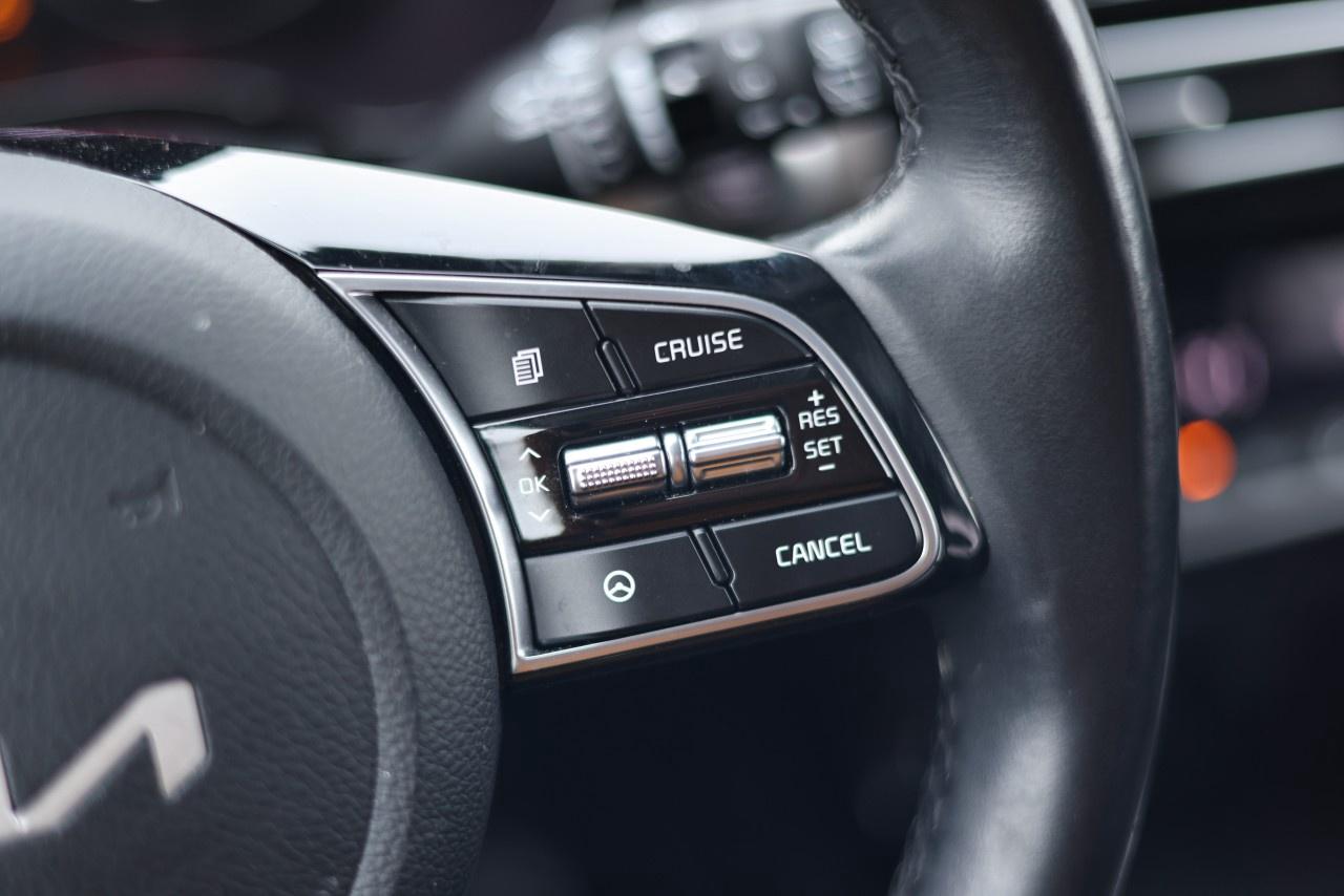 2023 Kia Seltos EX FWD Photo