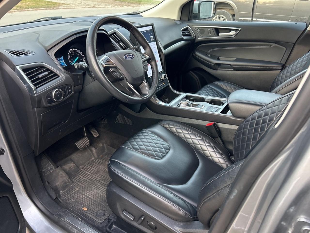 2024 Ford Edge Titanium  AWD  ** SOLD. ** Photo