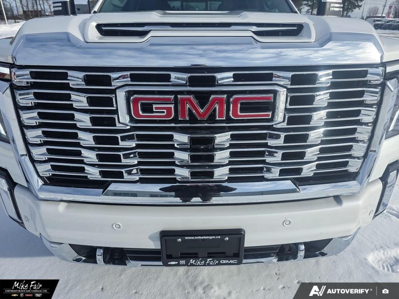 2025 GMC Sierra 2500 HD Denali Trailer Side Blind Zone Alert, Driver Safety Alert Seat, HD Surround Vision Photo