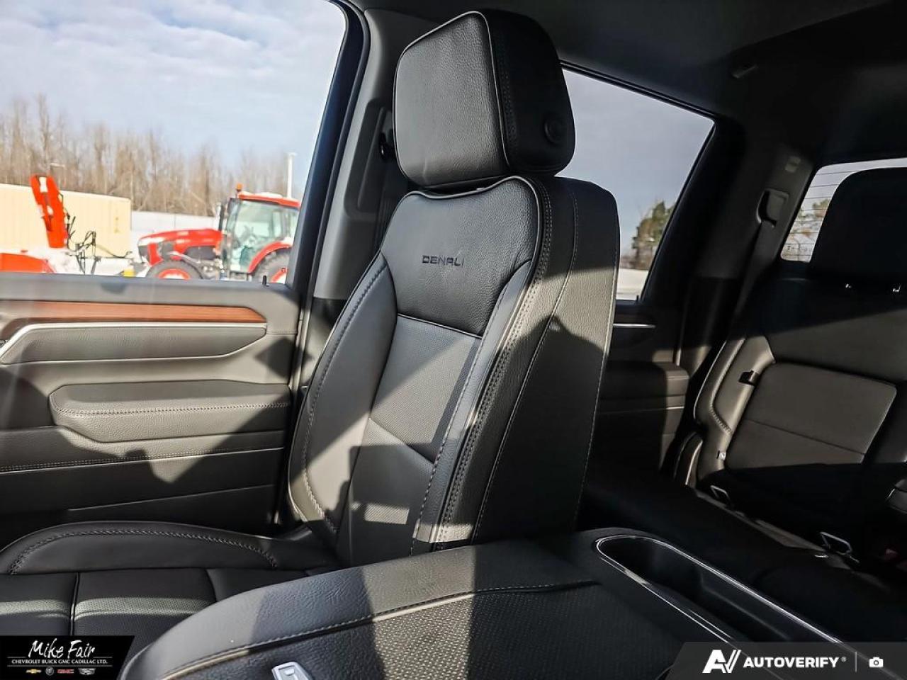 2025 GMC Sierra 2500 HD Denali Trailer Side Blind Zone Alert, Driver Safety Alert Seat, HD Surround Vision Photo