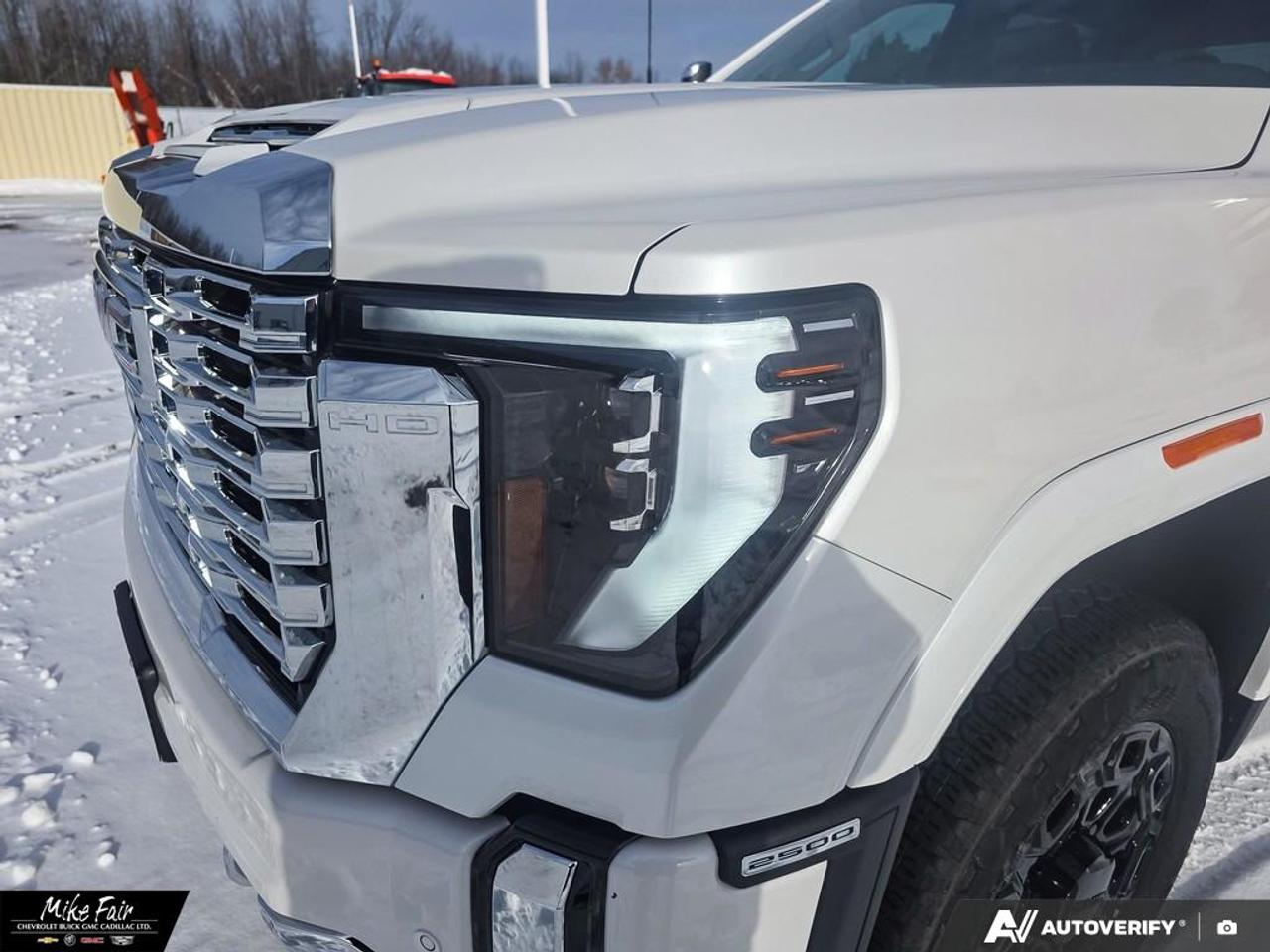 2025 GMC Sierra 2500 HD Denali Trailer Side Blind Zone Alert, Driver Safety Alert Seat, HD Surround Vision Photo