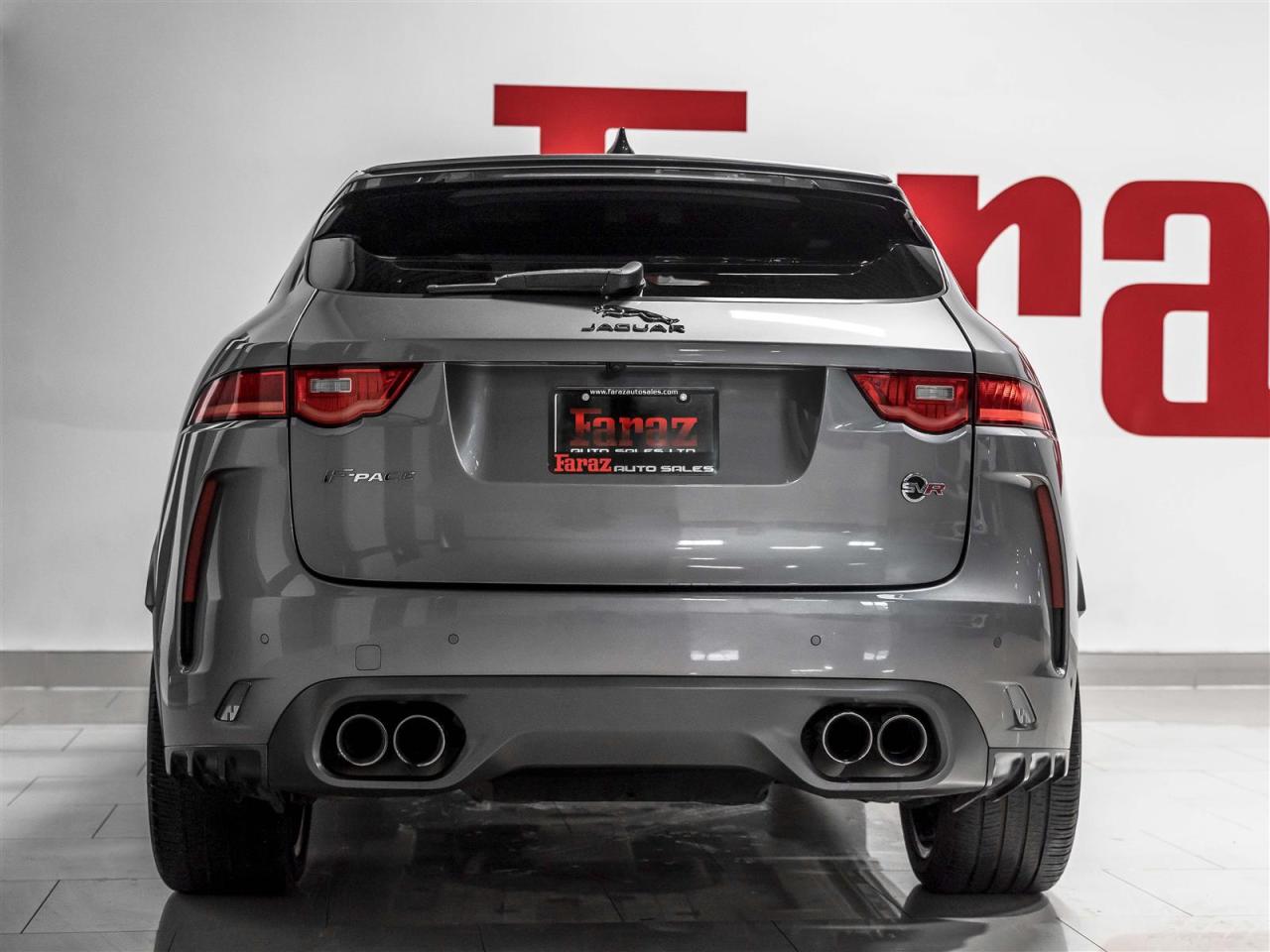 2020 Jaguar F-PACE $398 BI WEEKLY $5000 DOWN |SVR|V8|ADAPT CRZ|360CAM|HEADS-UP|PARK ASSIST|MERIDIAN|LOADED Photo3