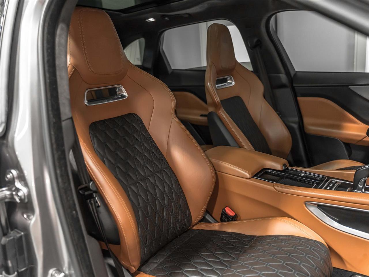 2020 Jaguar F-PACE $398 BI WEEKLY $5000 DOWN |SVR|V8|ADAPT CRZ|360CAM|HEADS-UP|PARK ASSIST|MERIDIAN|LOADED Photo