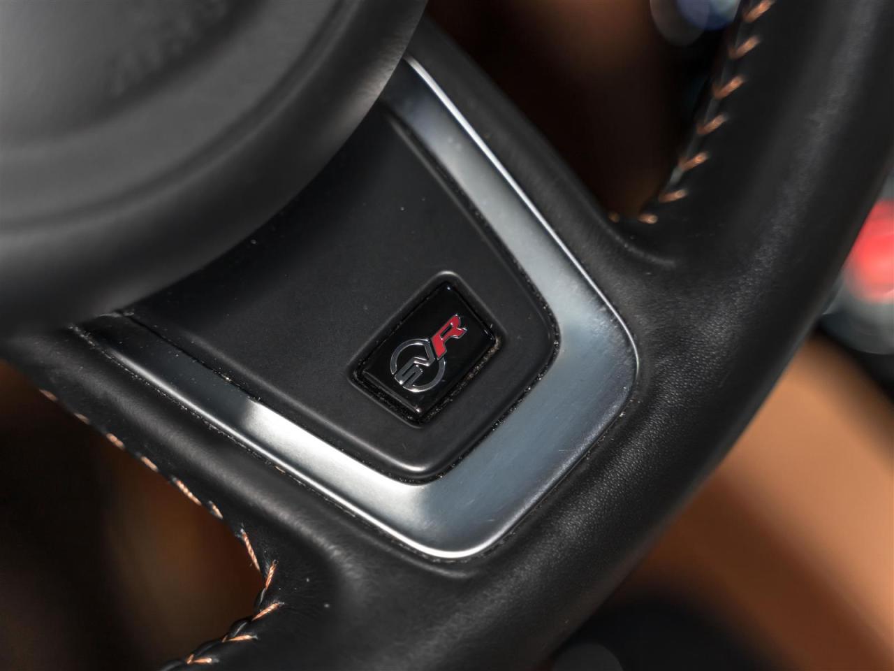 2020 Jaguar F-PACE $398 BI WEEKLY $5000 DOWN |SVR|V8|ADAPT CRZ|360CAM|HEADS-UP|PARK ASSIST|MERIDIAN|LOADED Photo