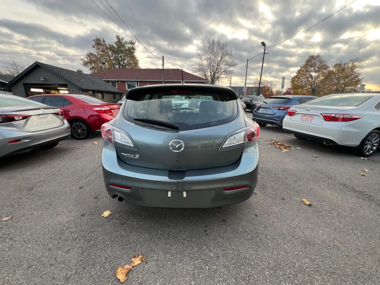 2012 Mazda MAZDA3 I Sport Photo4