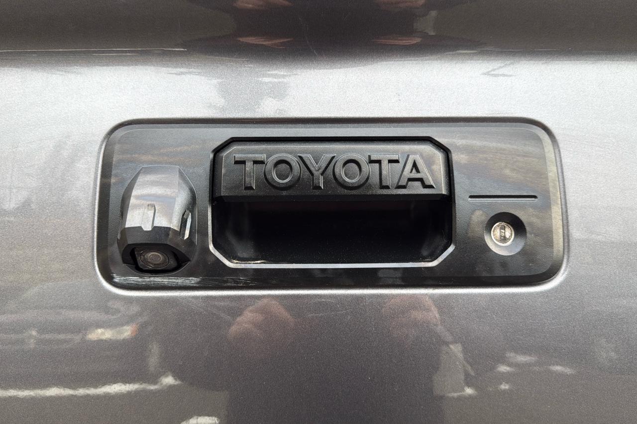 2014 Toyota Tundra Double Cab SR5 TRD Off Road Photo