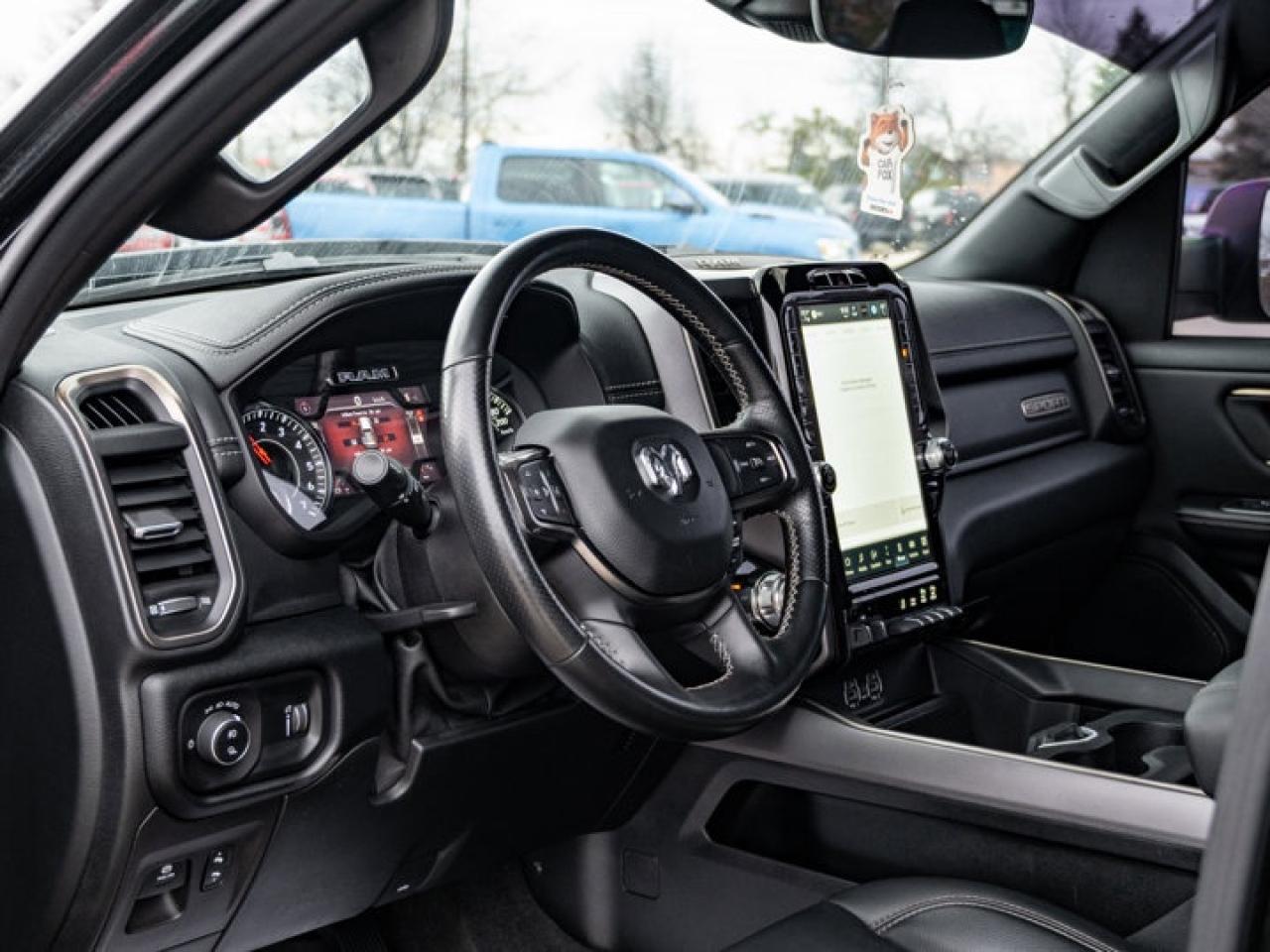 2022 RAM 1500 SPORT Photo2