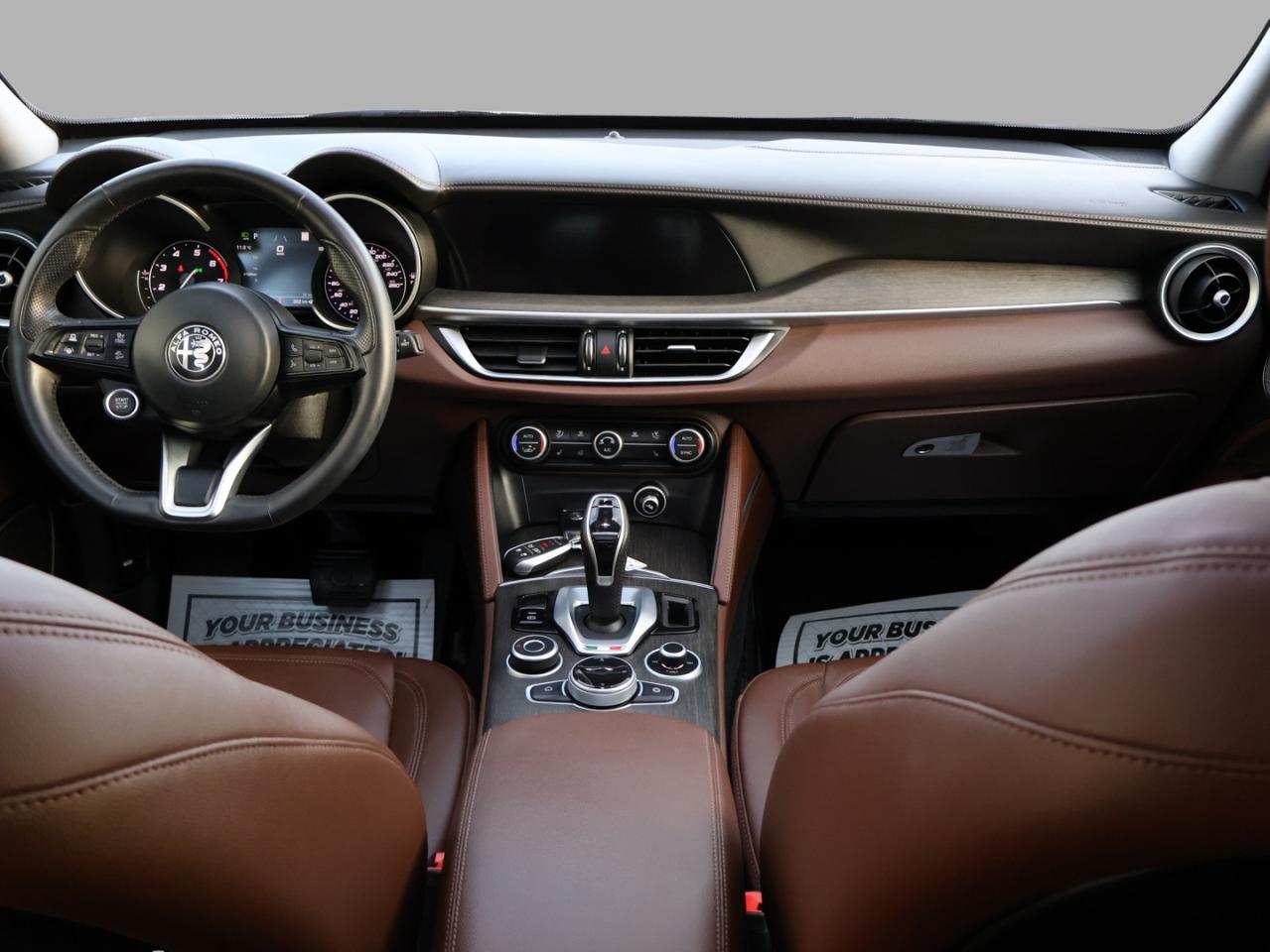 2021 Alfa Romeo Stelvio TI SPORT AWD CERTIFIED *1 OWNER*ACCIDENT FREE* CAMERA NAV BLUETOOTH LEATHER 4 HEATED PANO ROOF CRUISE ALLOYS - Photo #11