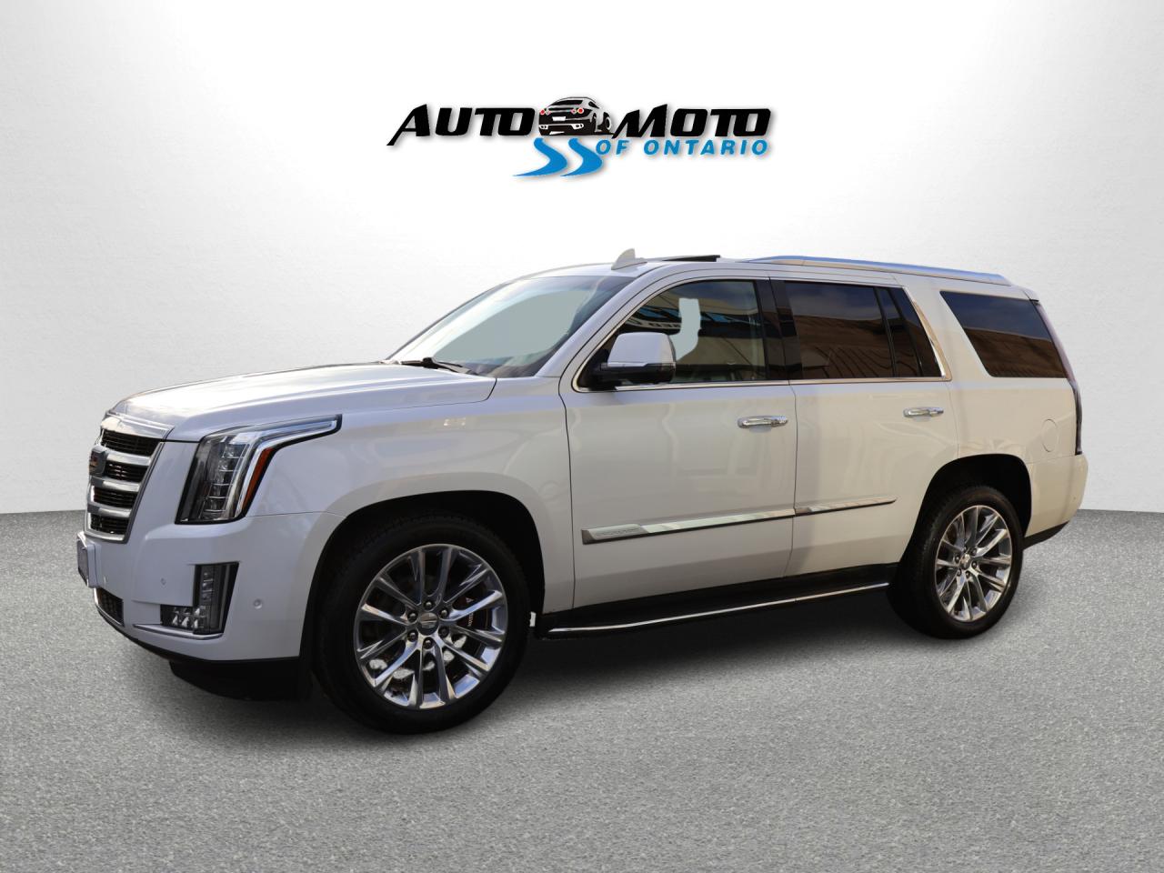 2018 Cadillac Escalade V8 PREMIUM LUXURY 4WD CERTIFIED *7 SEATS*SERVICE RECORDS* 360 CAMERA NAV DVD BLUETOOTH LEATHER COOL/HEAT 4 SEATS/STEERING SUNROOF CRUISE ALLOYS Photo