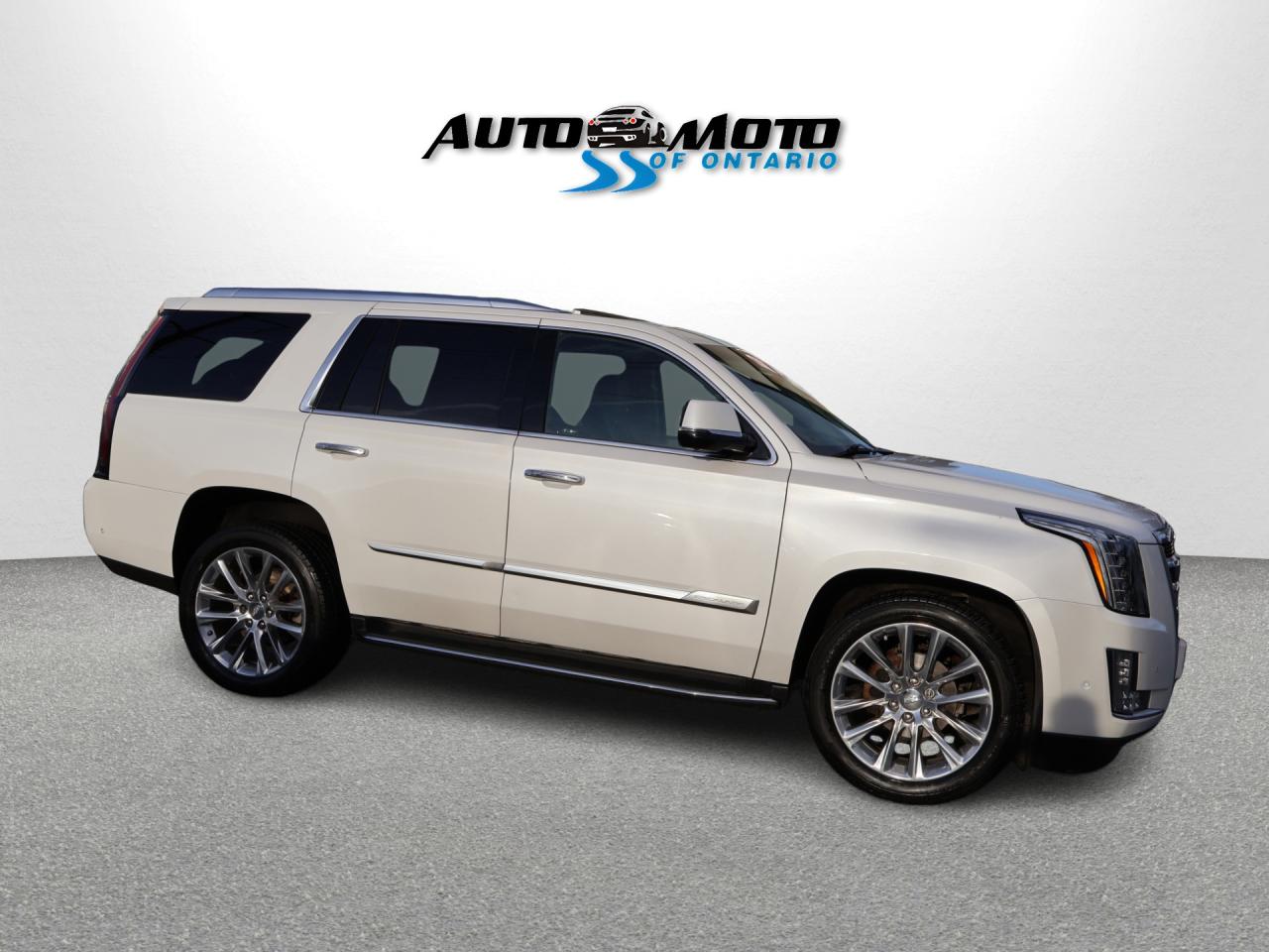 2018 Cadillac Escalade V8 PREMIUM LUXURY 4WD CERTIFIED *7 SEATS*SERVICE RECORDS* 360 CAMERA NAV DVD BLUETOOTH LEATHER COOL/HEAT 4 SEATS/STEERING SUNROOF CRUISE ALLOYS - Photo #7