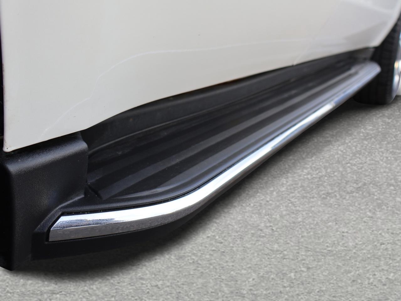 2018 Cadillac Escalade V8 PREMIUM LUXURY 4WD CERTIFIED *7 SEATS*SERVICE RECORDS* 360 CAMERA NAV DVD BLUETOOTH LEATHER COOL/HEAT 4 SEATS/STEERING SUNROOF CRUISE ALLOYS Photo