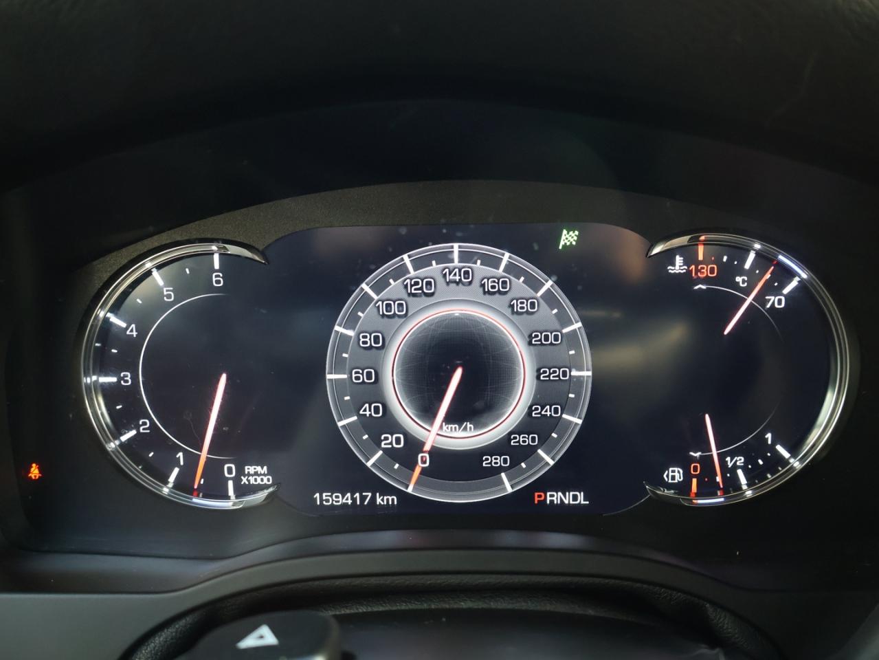 2018 Cadillac Escalade V8 PREMIUM LUXURY 4WD CERTIFIED *7 SEATS*SERVICE RECORDS* 360 CAMERA NAV DVD BLUETOOTH LEATHER COOL/HEAT 4 SEATS/STEERING SUNROOF CRUISE ALLOYS Photo