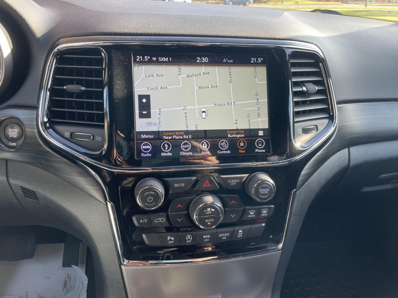 2019 Jeep Grand Cherokee Laredo E 4WD Photo