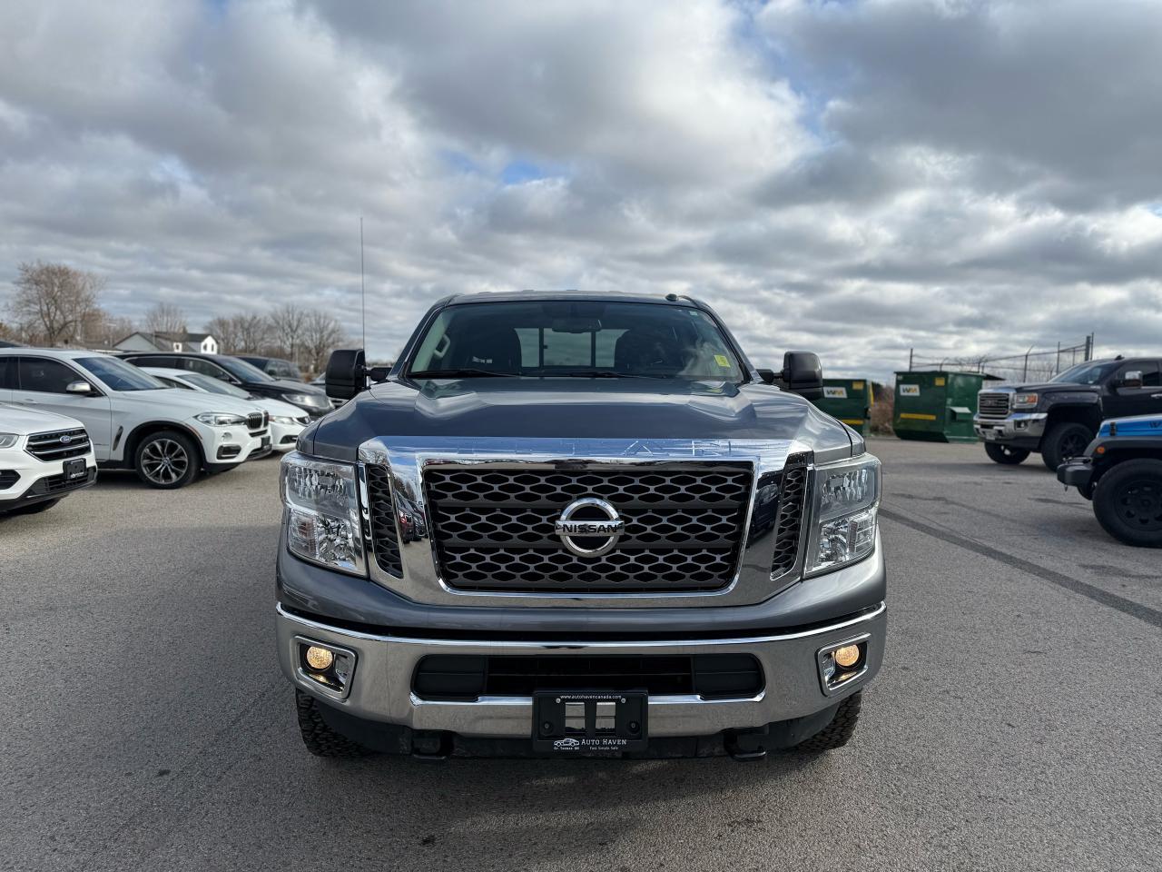 2017 Nissan Titan SV - Photo #2