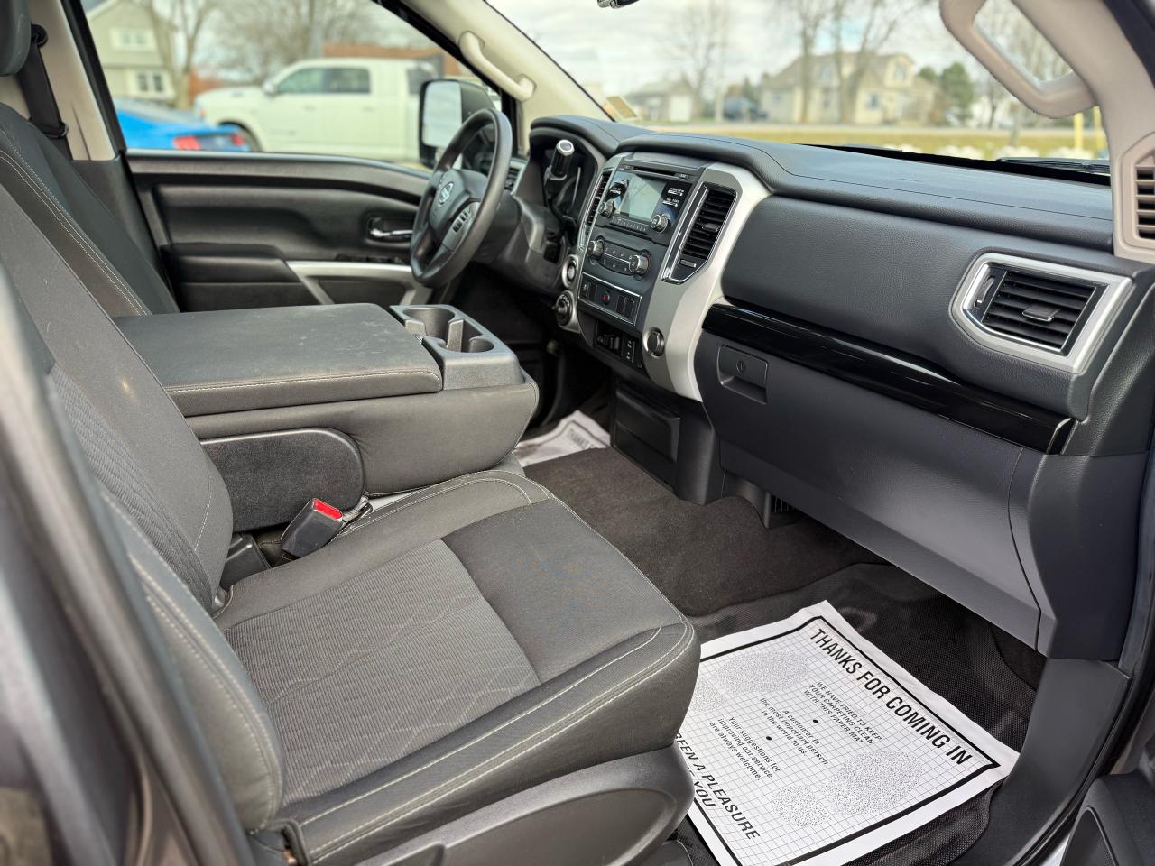 2017 Nissan Titan SV - Photo #12