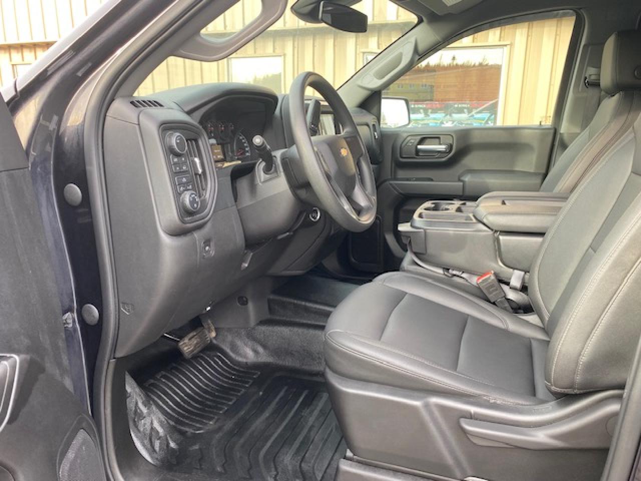 2022 Chevrolet Silverado 1500 4WD Crew Cab 157" Work Truck - Photo #8