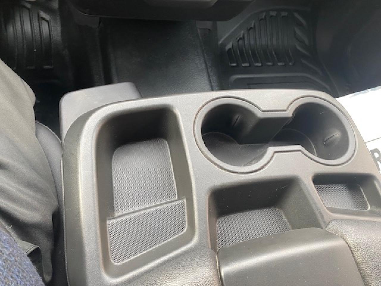 2022 Chevrolet Silverado 1500 4WD Crew Cab 157" Work Truck - Photo #13