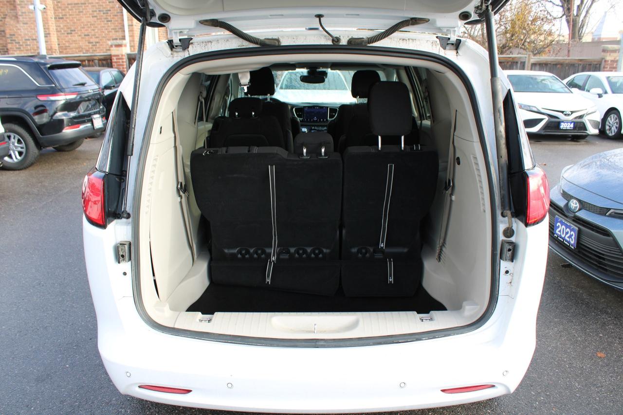 2024 Chrysler Grand Caravan SXT 2WD Photo