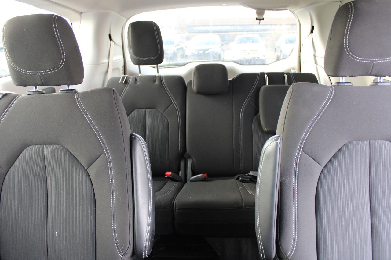 2024 Chrysler Grand Caravan SXT 2WD Photo