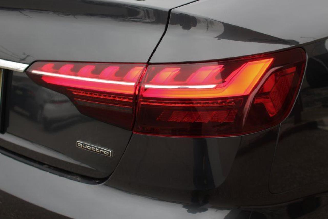 2023 Audi A4 Komfort*Low Ks*AWD*Heated Leather*Sun Roof*CarPlay - Photo #5
