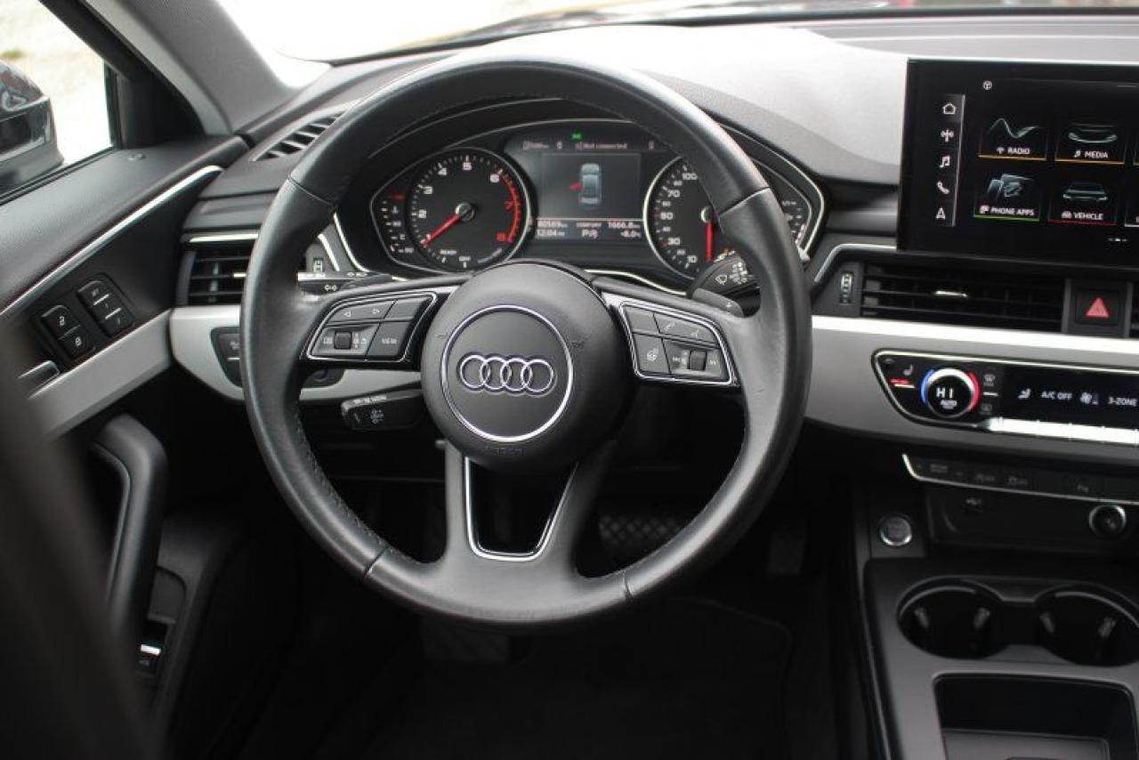 2023 Audi A4 Komfort*Low Ks*AWD*Heated Leather*Sun Roof*CarPlay Photo