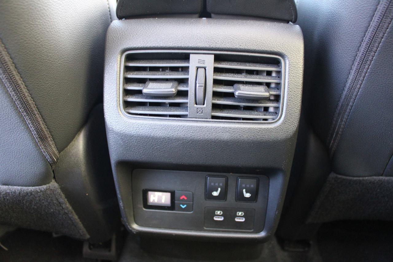 2024 Nissan Rogue AWD SL - Photo #17