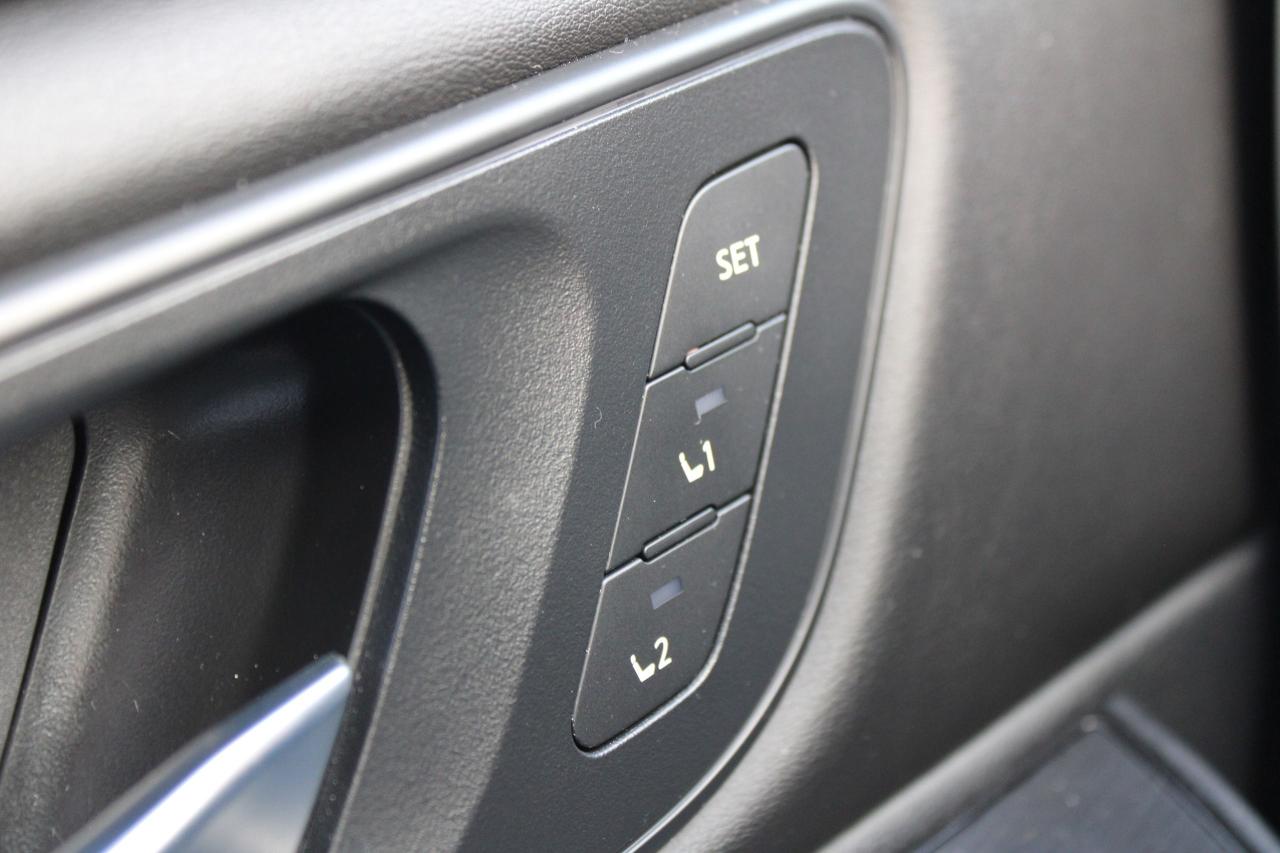 2024 Nissan Rogue AWD SL - Photo #19