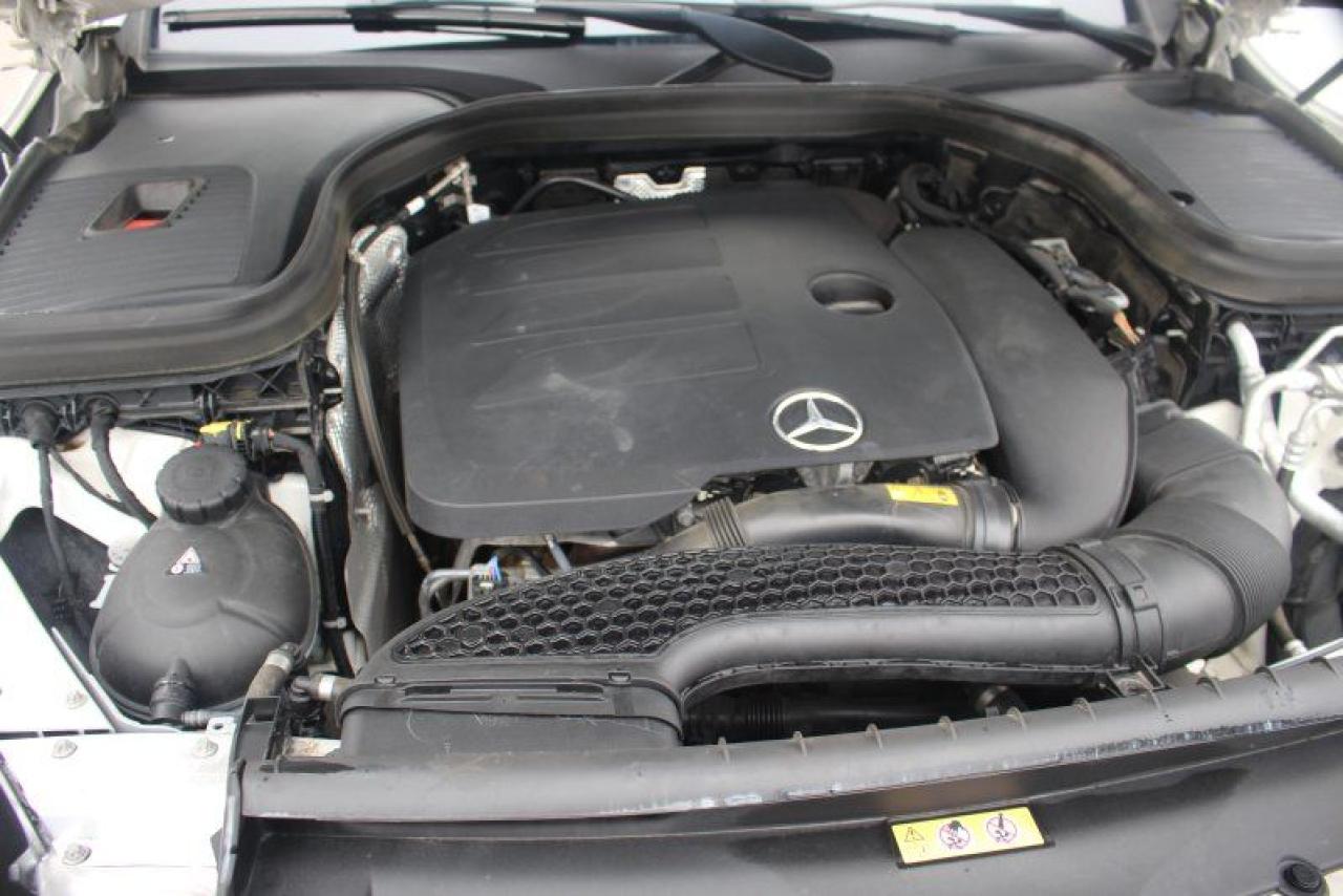 2022 Mercedes-Benz GLC-Class GLC 300*Low Ks*AWD*Heated Leather*Moon Roof*BT - Photo #30