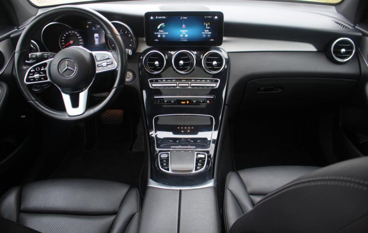 2022 Mercedes-Benz GLC-Class GLC 300*Low Ks*AWD*Heated Leather*Moon Roof*BT - Photo #13