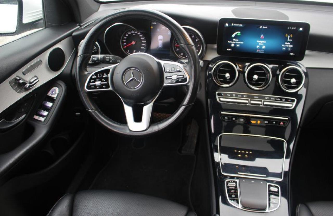 2022 Mercedes-Benz GLC-Class GLC 300*Low Ks*AWD*Heated Leather*Moon Roof*BT - Photo #22