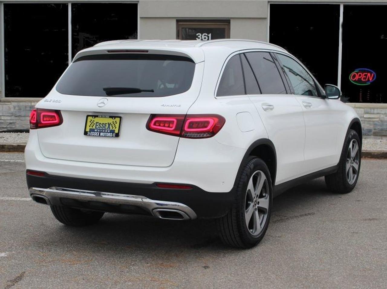 2022 Mercedes-Benz GLC-Class GLC 300*Low Ks*AWD*Heated Leather*Moon Roof*BT - Photo #7