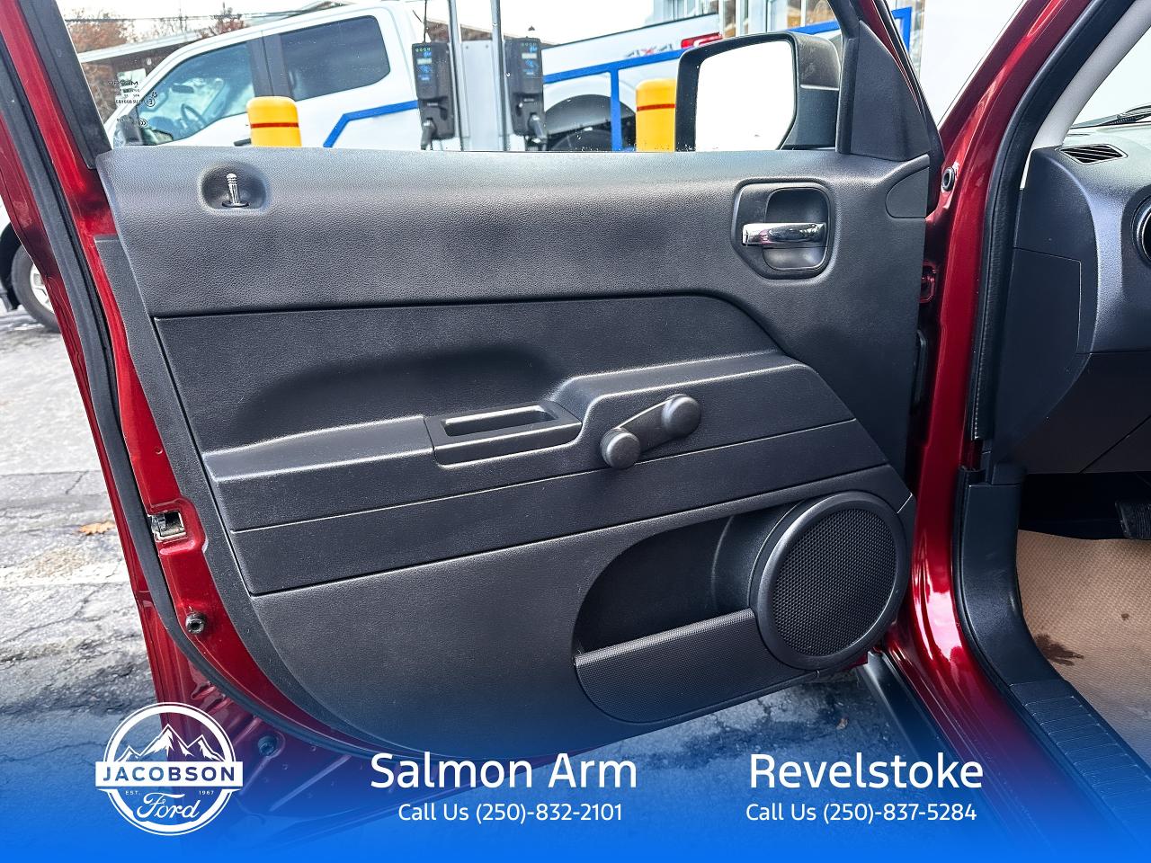 2011 Jeep Patriot SPORT Photo5