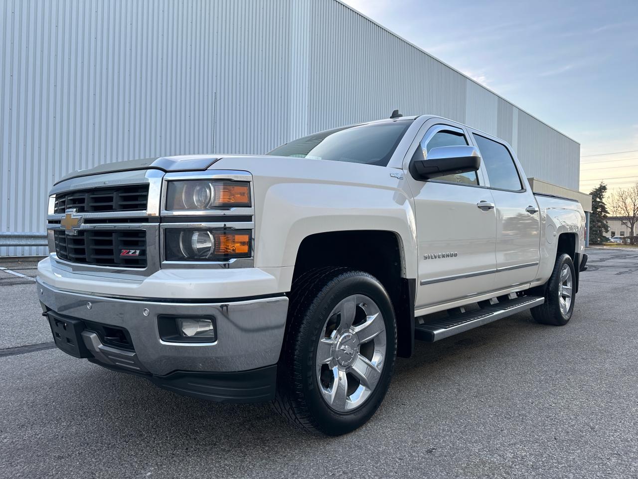 2014 Chevrolet Silverado 1500 Crew Cab LTZ-Z71 6.2L Photo2