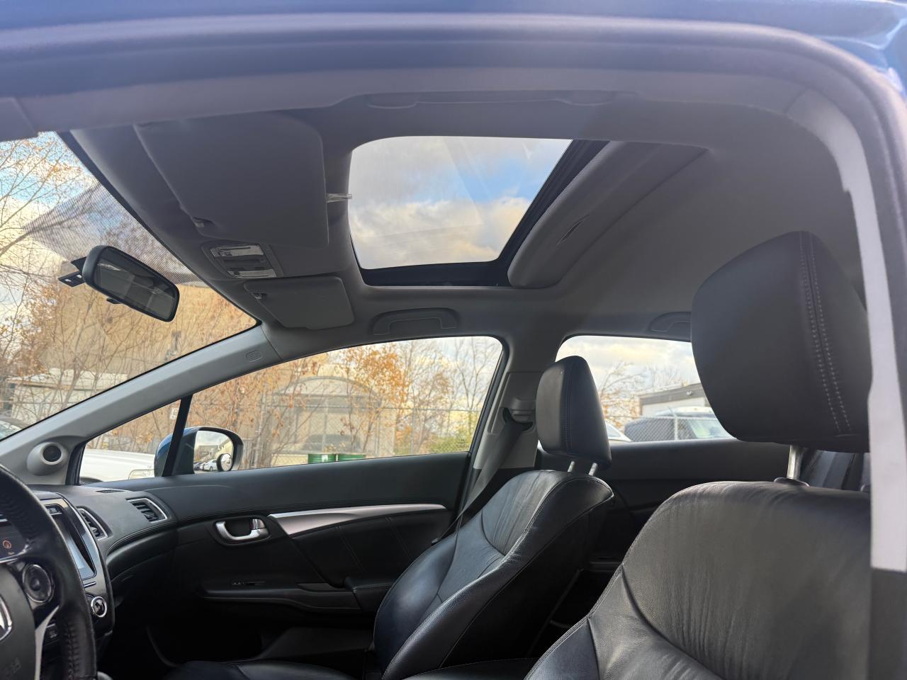 2015 Honda Civic Touring Photo