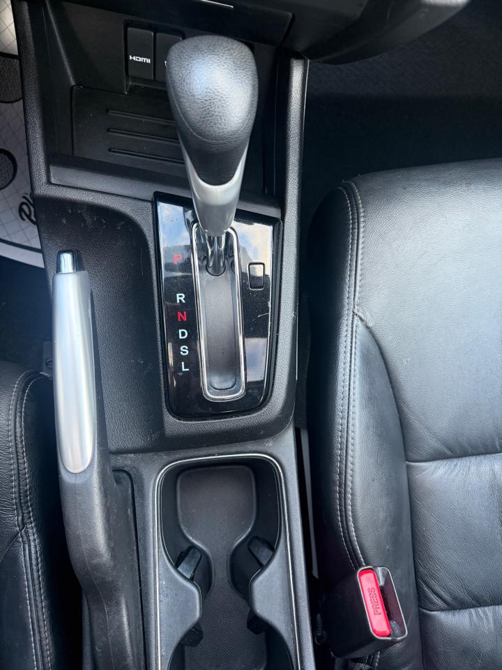 2015 Honda Civic Touring Photo