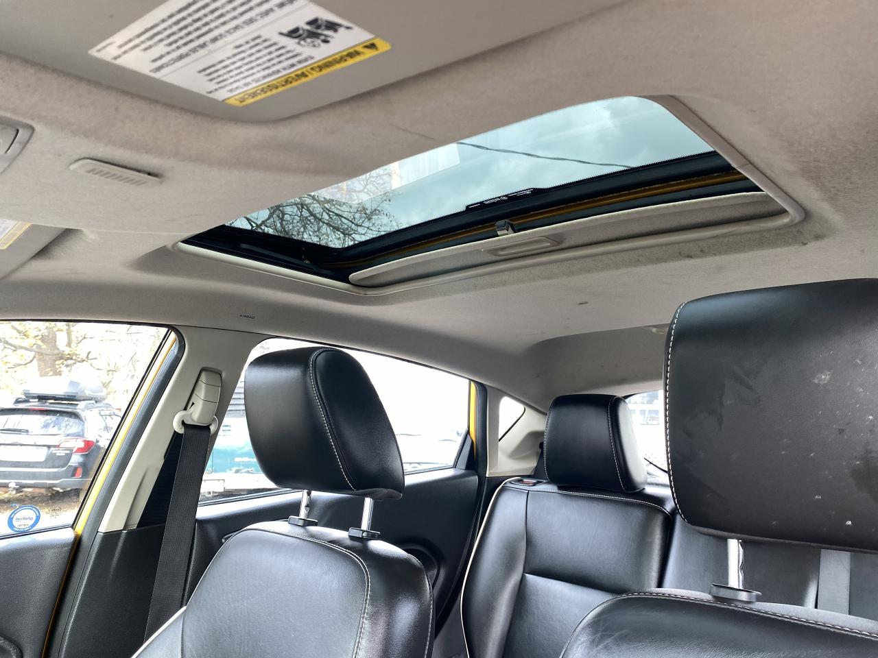 2011 Ford Fiesta Automatic/Gas Saver/Leather/Sunroof/Bluetooth - Photo #16