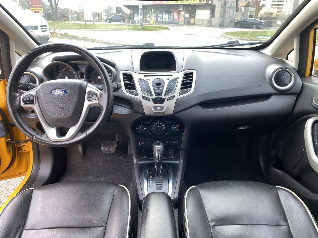 2011 Ford Fiesta Automatic/Gas Saver/Leather/Sunroof/Bluetooth - Photo #13