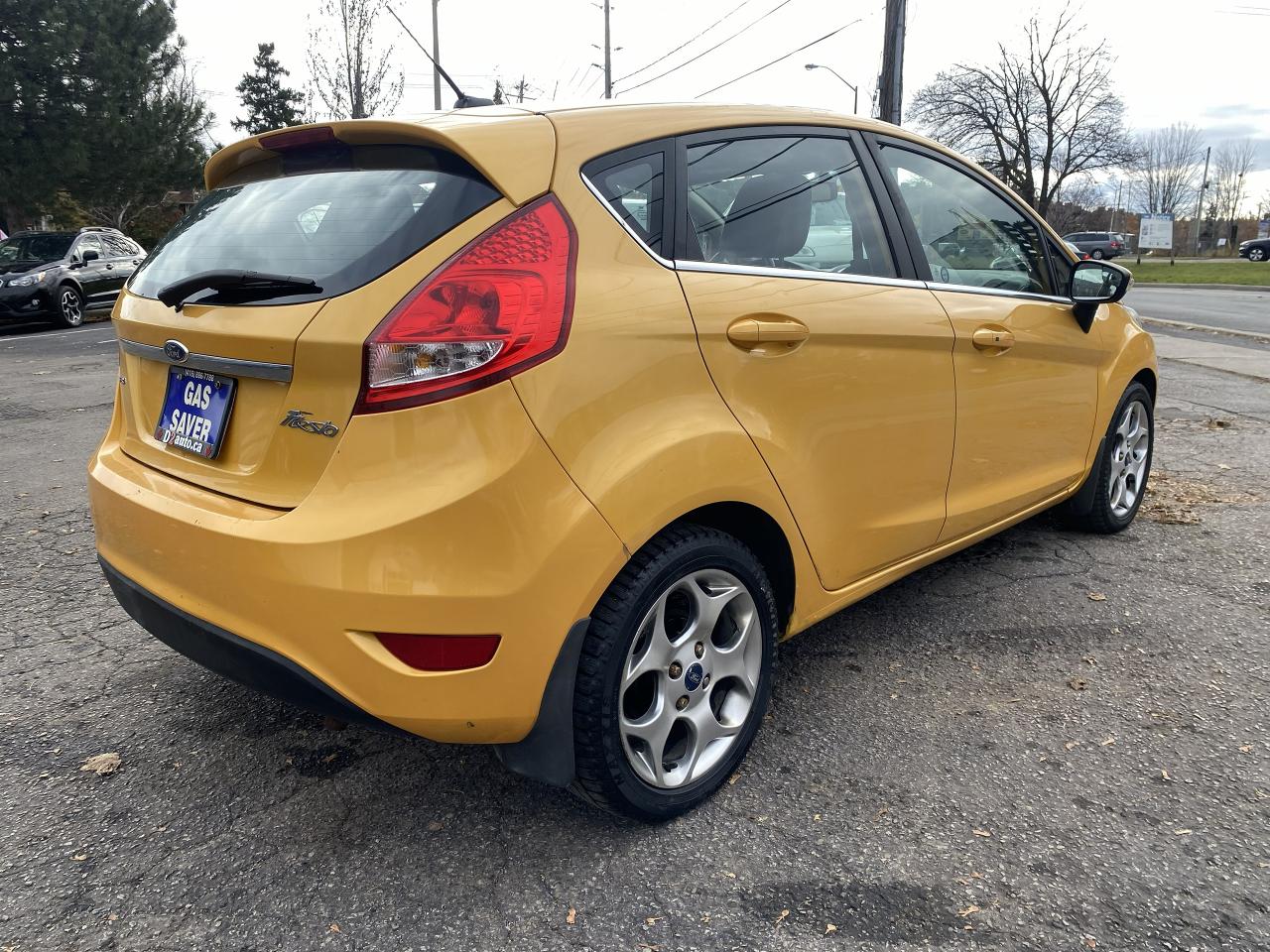2011 Ford Fiesta Automatic/Gas Saver/Leather/Sunroof/Bluetooth - Photo #6
