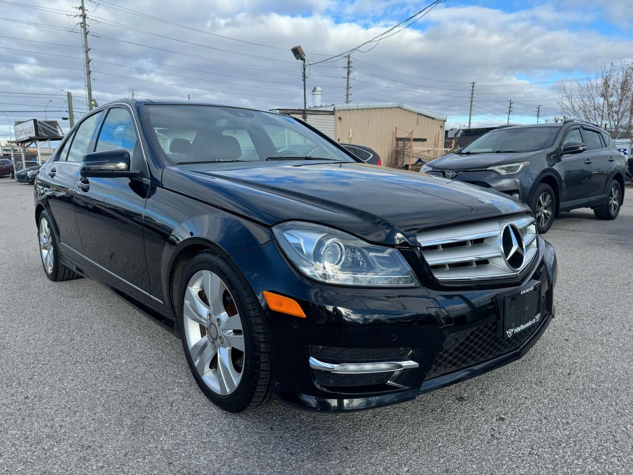 2012 Mercedes-Benz C-Class C 300 - Photo #3