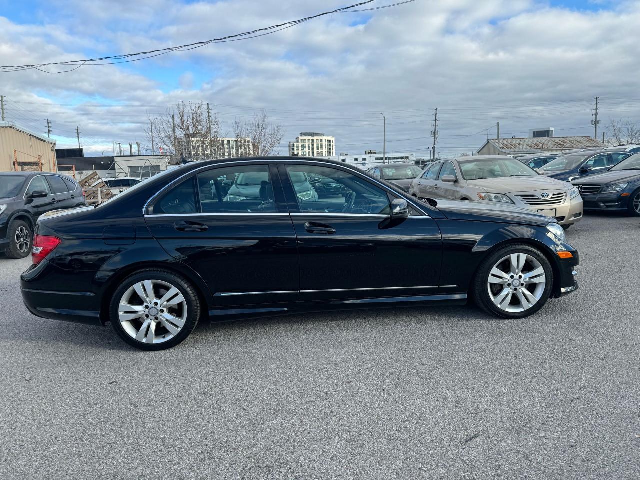 2012 Mercedes-Benz C-Class C 300 Photo3