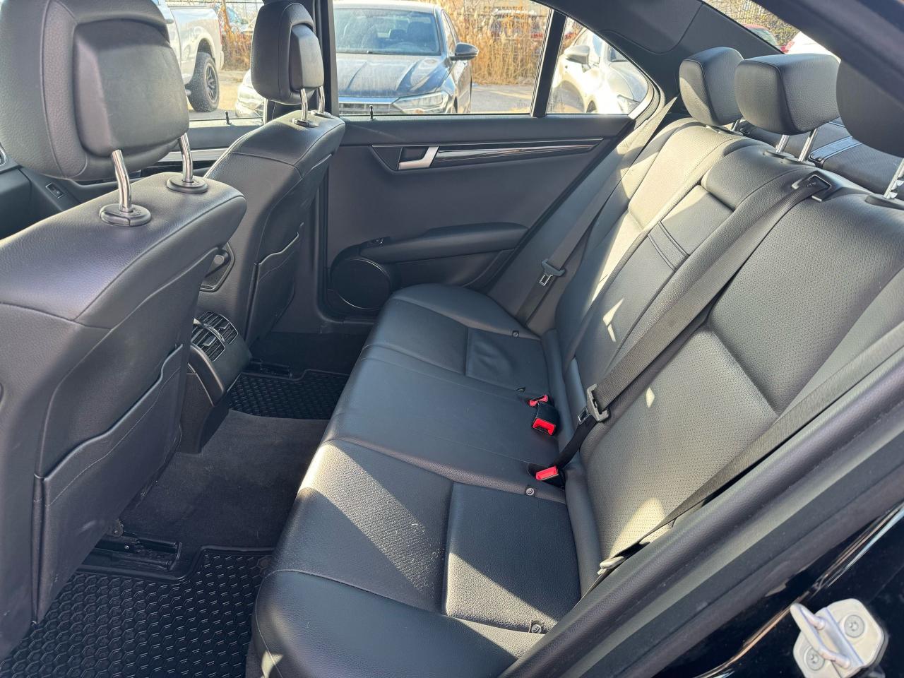 2012 Mercedes-Benz C-Class C 300 - Photo #11