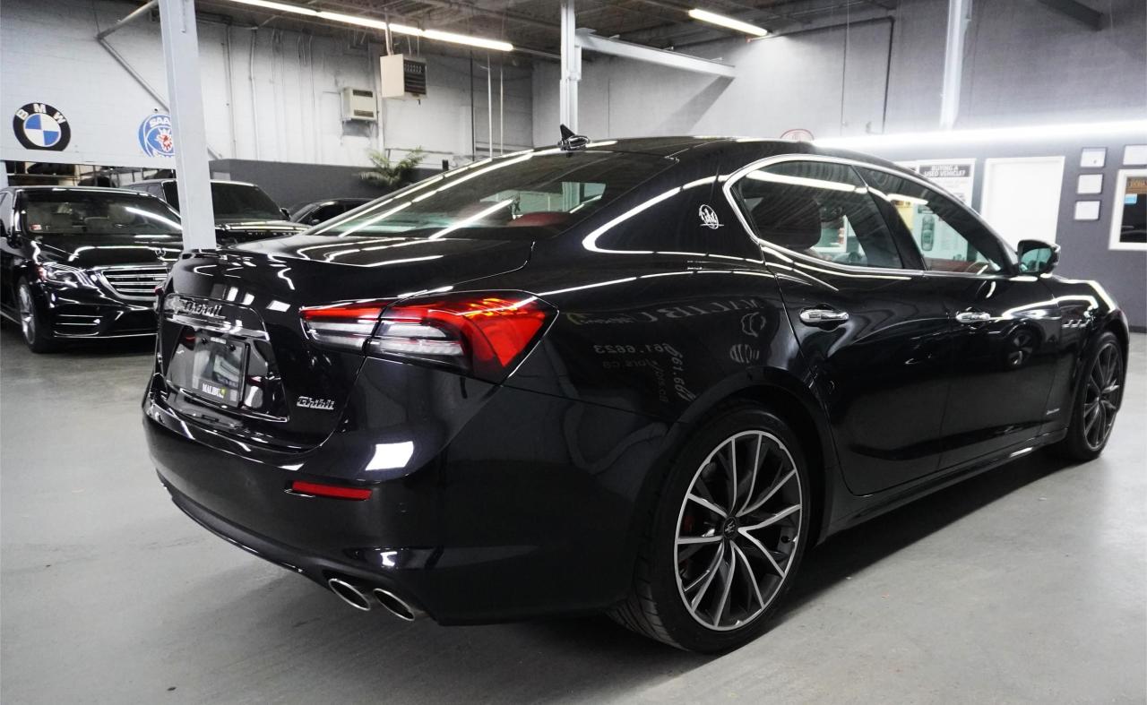 2021 Maserati Ghibli S Q4 GranLusso Photo4
