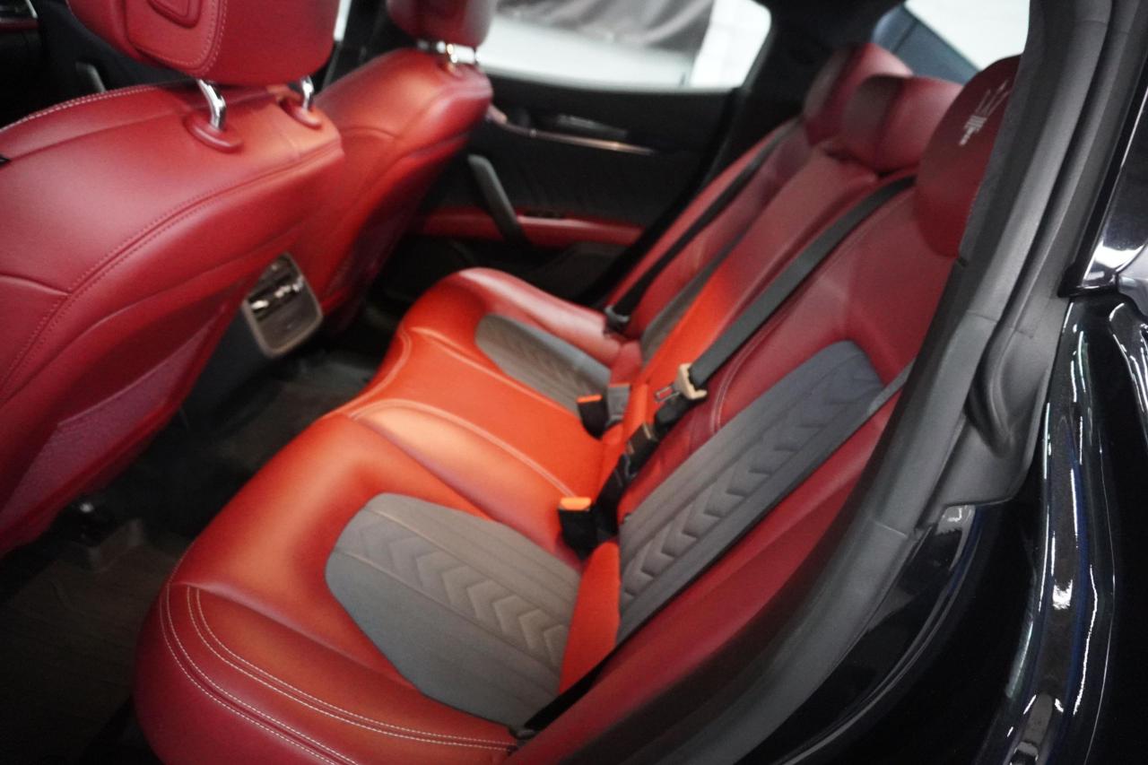 2021 Maserati Ghibli S Q4 GranLusso Photo