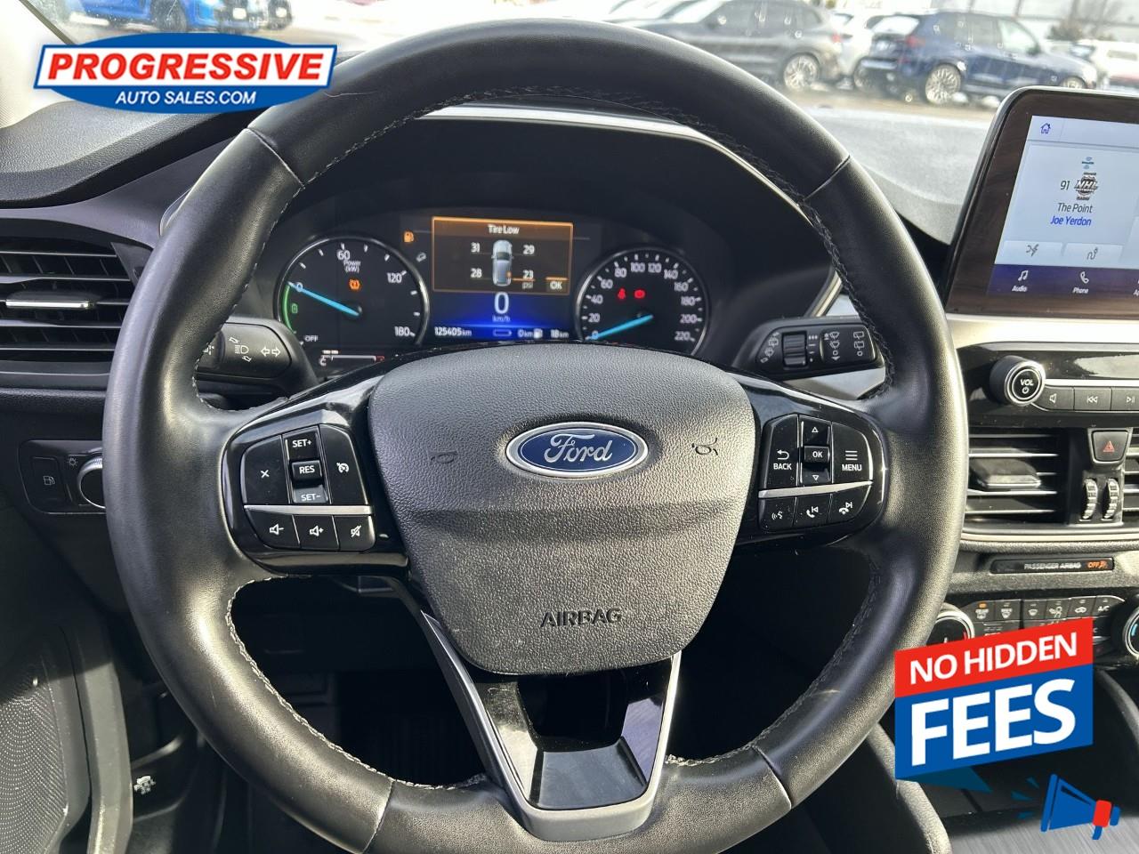 2022 Ford Escape PHEV SE Photo