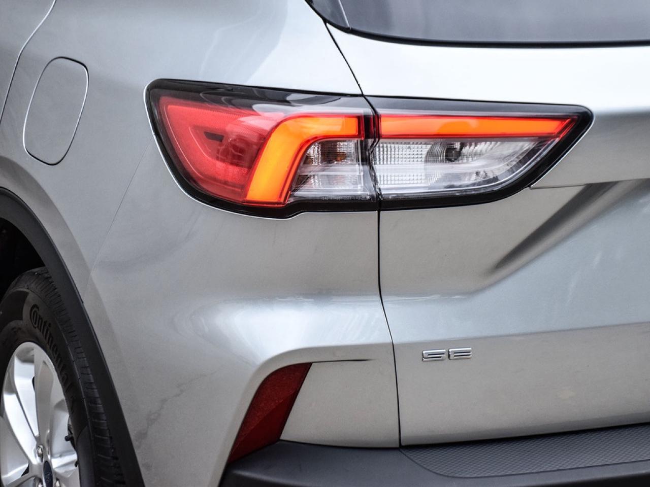 2022 Ford Escape |SEAWD|1.5T|HSEAT|BSPOT|REARCAM|LANEKEEP|17ALLOYS| Photo