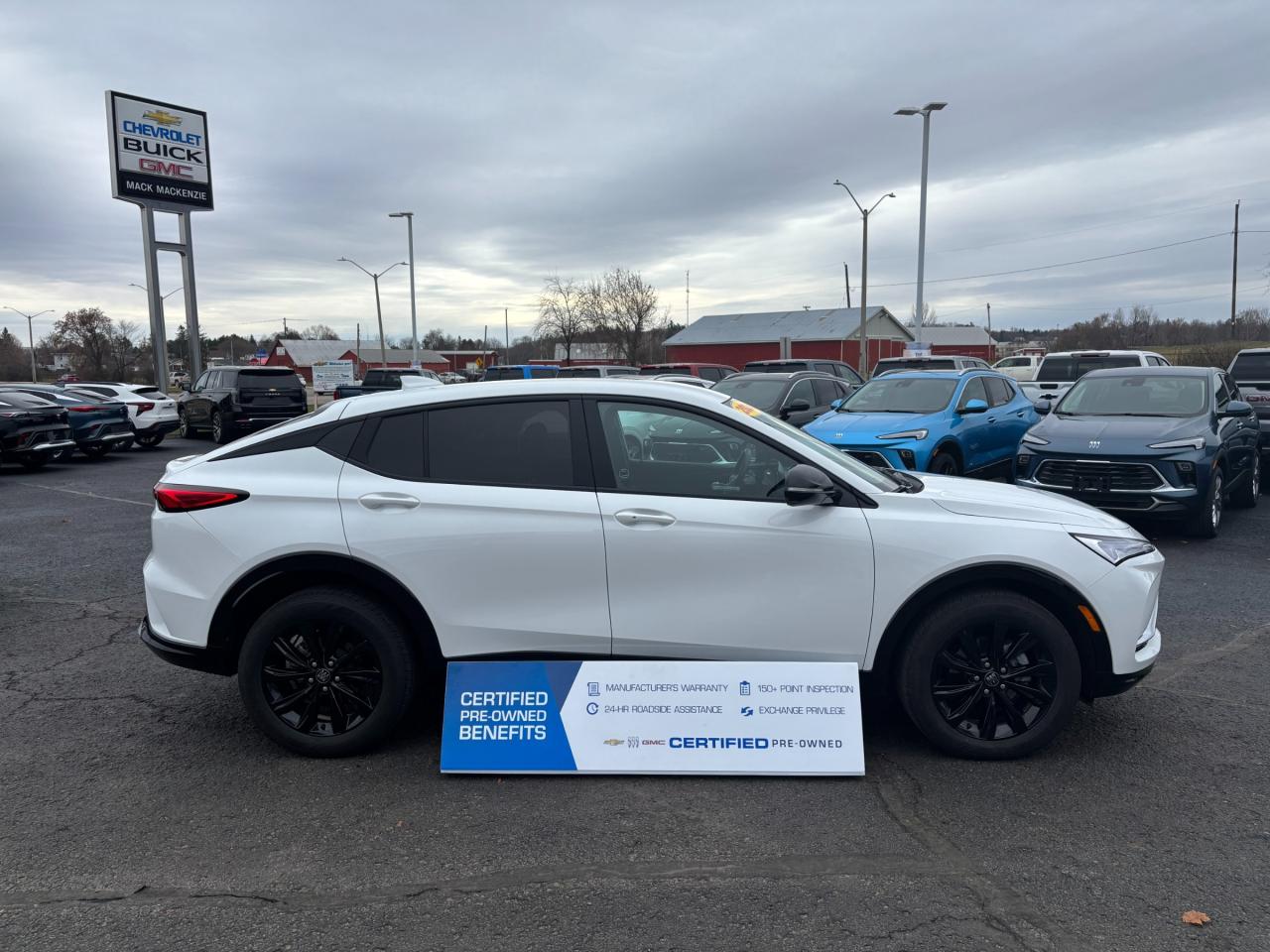 2024 Buick Envista Sport Touring 2024 Buick Envista ST FWD Photo