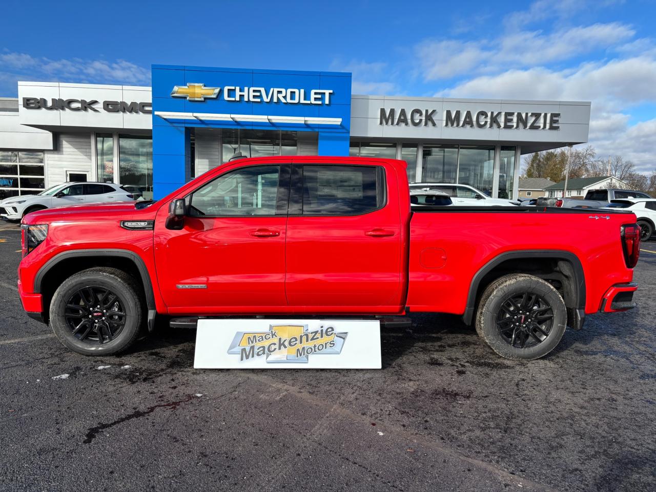 2026 GMC Sierra 1500 2026 GMC Sierra Elevation Crew Cab 4WD Photo3