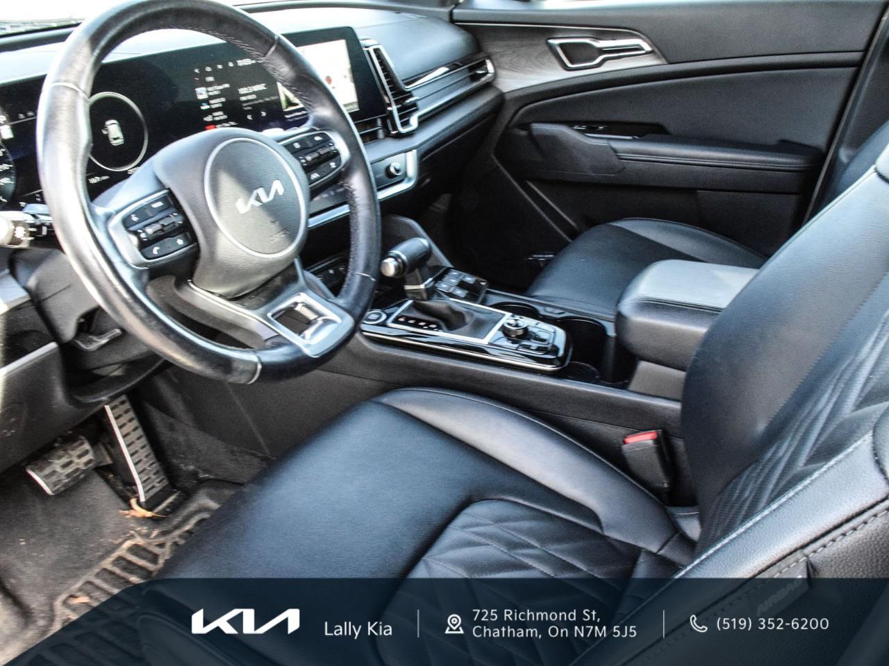 2023 Kia Sportage X-Line Limited w/Black Interior New Arrival | Lease Return | Clean CarFax | Serviced at Lally Kia Photo