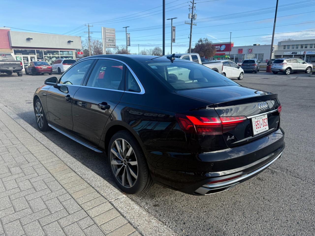 2023 Audi A4 45 Komfort Photo3